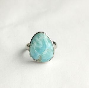 Cabochon larimar ring In Sterling Silver size 6.5 🆕
